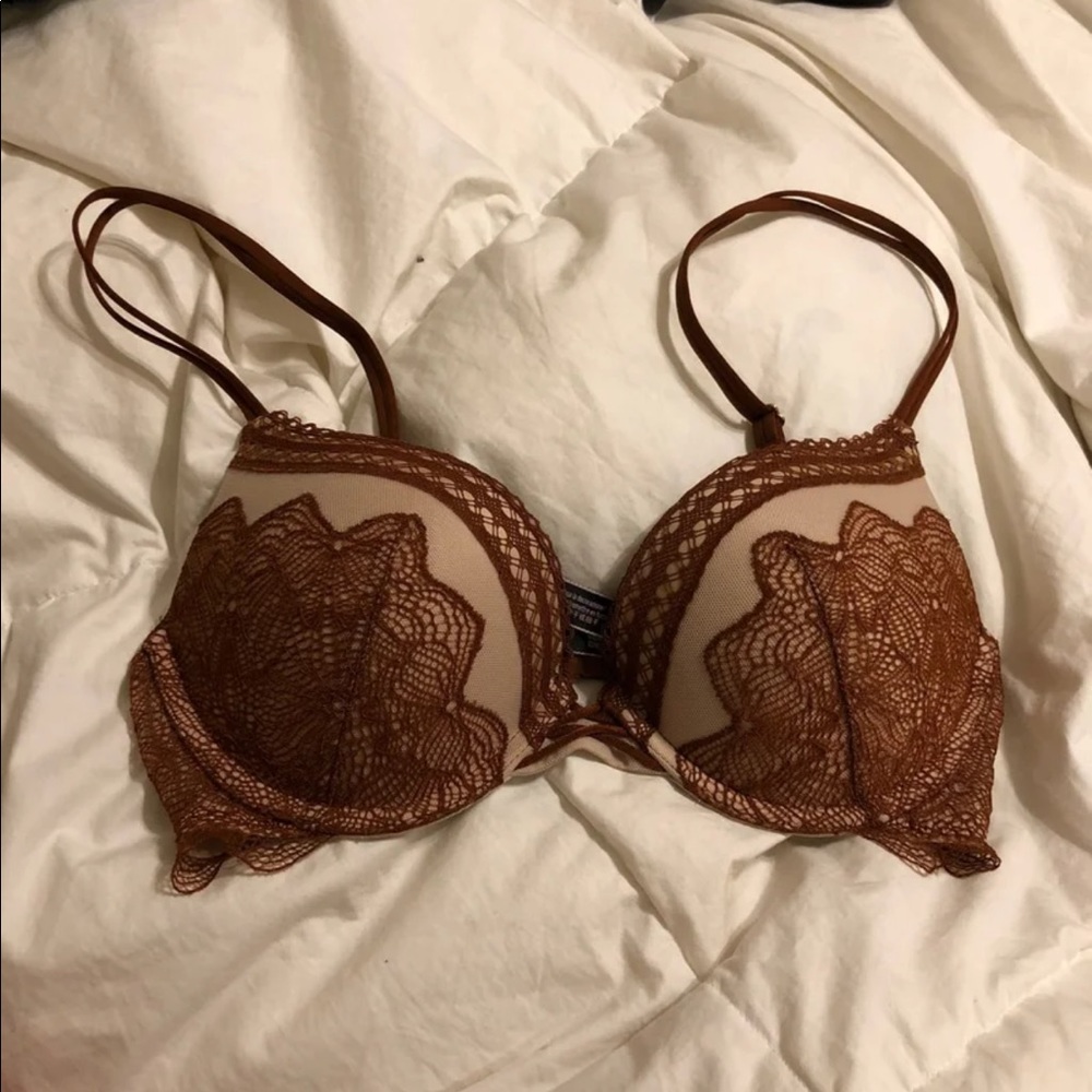 VS push up bra
